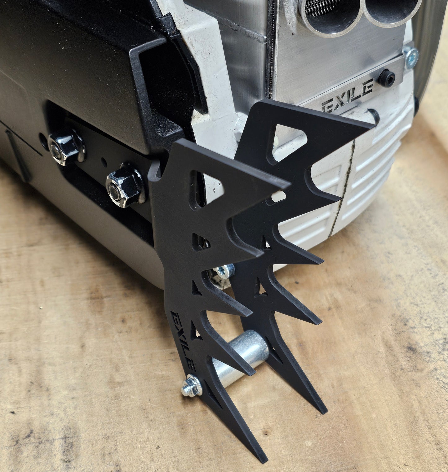 372 XP HUSQVARNA HYBRID SPIKE SET - AR600