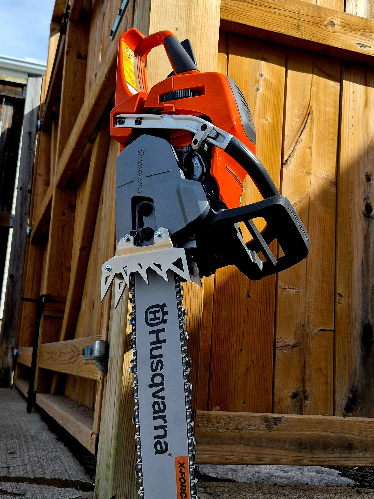 550XP (545) HUSQVARNA ARCTIC SPIKE + HARDWARE SET