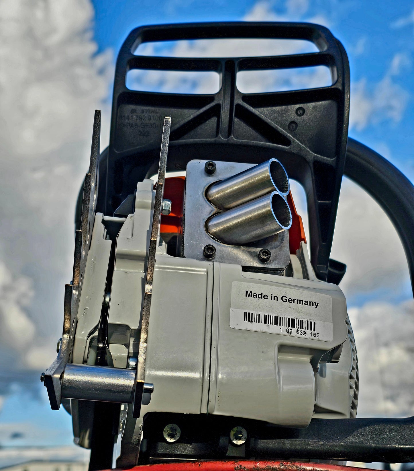 261 STIHL PERFORMANCE MUFFLER + FREE ARCTIC SPIKE SET