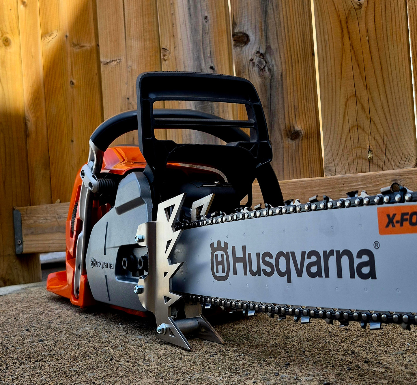 550XP (545) HUSQVARNA ARCTIC SPIKE + HARDWARE SET
