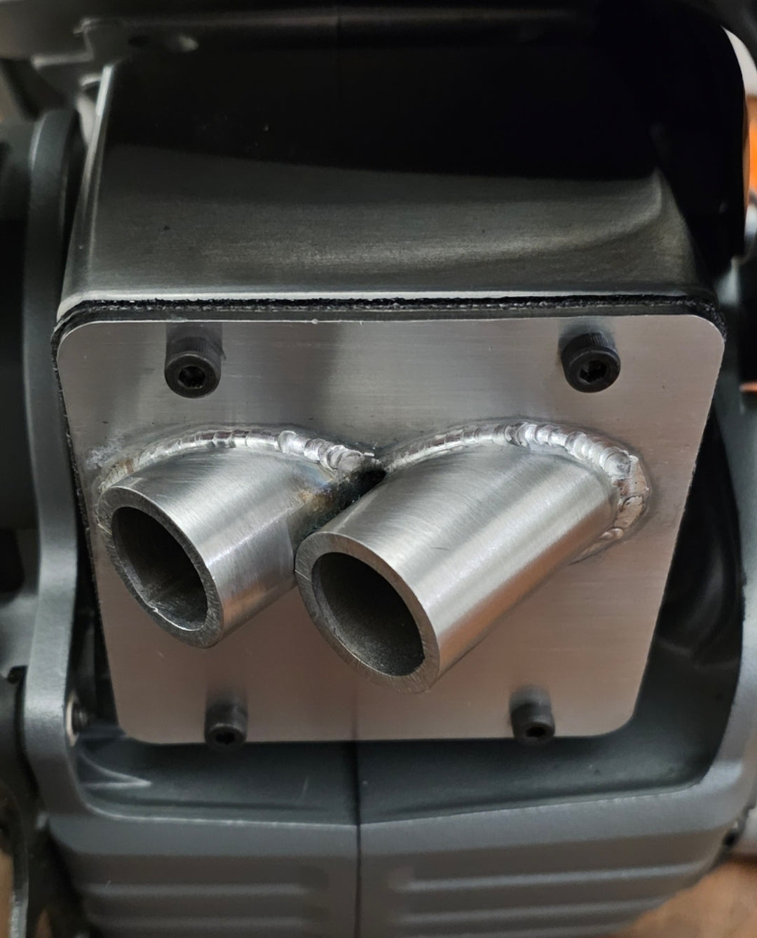 592XP PERFORMANCE MUFFLER